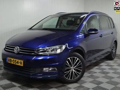 Blauw (metallic) Occasion 2015 VW Touran Comfortline MPV | € 18.500 (Eerlijke prijs)