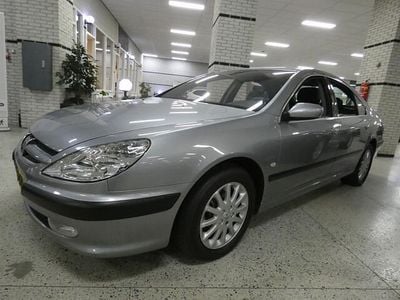 Grijs Occasion 2001 Peugeot 607 Sedan | € 7.130 (Duur)