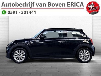 Zwart Gebruikt 2016 Mini Cooper Business Hatchback | € 11.995 (Eerlijke prijs)