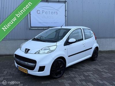 Wit Occasion 2011 Peugeot 107 Hatchback | € 2.150 (Goede deal)