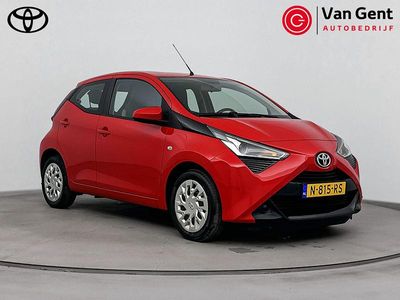Occasion Toyota Aygo X-play 72 PK (52 kW) 2021 Rood Hatchback