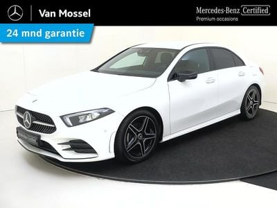 Wit Gebruikt 2020 Mercedes A200 Premium Plus Sedan | € 29.945 (Eerlijke prijs)