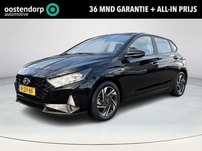 Zwart Gebruikt 2022 Hyundai i20 Comfort Hatchback | € 16.740 (Eerlijke prijs)