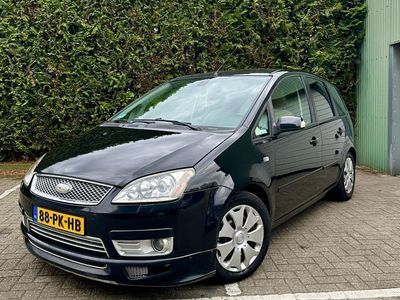 Gebruikt 2004 Ford C-MAX Ghia MPV | € 1.800 (Iets duurder)