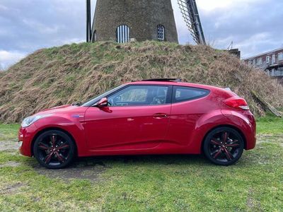 tweedehands Hyundai Veloster 1.6 GDI i-Catcher NL AUTO ZEER COMPLEET PANO LEER GROTE BEURT GEHAD