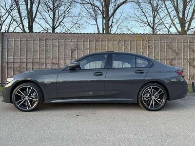 Occasion BMW 330 M Sport 184 PK (135 kW) 2022 Grijs Sedan