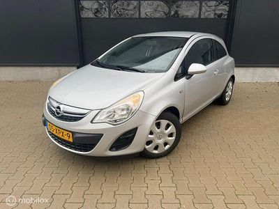 Occasion Opel Corsa Edition 86 PK (63 kW) 2012 Grijs Hatchback