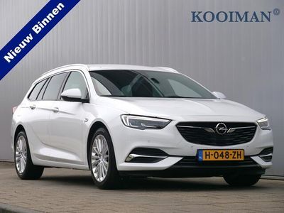 tweedehands Opel Insignia Sports Tourer 1.5 Turbo 165pk Business Executive Automaat Head-up display / Leder / Stoelkoeling / El. Koffer