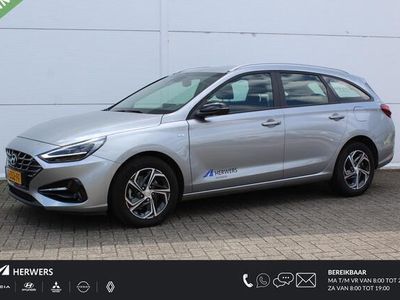 tweedehands Hyundai i30 Wagon 1.0 T-GDi MHEV Comfort Smart AUTOMAAT / Navigatie + Apple Carplay/Android Auto / Climate Control / Cruise Control / Keyless Entry & Start / Achteruitrijcamera /