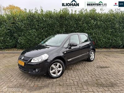 Zwart Occasion 2009 Suzuki SX4 Exclusive MPV | € 4.285 (Eerlijke prijs)