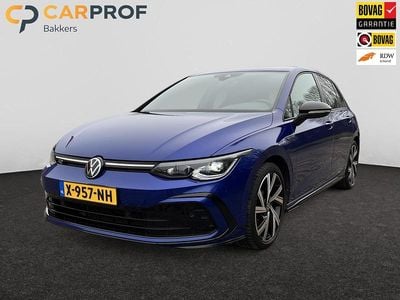 Blauw Occasion 2024 VW Golf VIII Business+ Hatchback | € 27.480 (Super prijs)