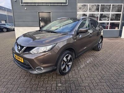 Bruin Gebruikt 2016 Nissan Qashqai N-Connecta SUV | € 14.450 (Eerlijke prijs)