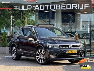 Zwart Gebruikt 2017 VW Tiguan Highline SUV | € 18.990 (Eerlijke prijs)