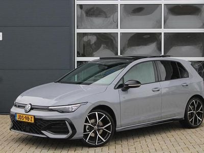 Occasion 2025 VW e-Golf R-line Hatchback | € 38.900 (Duur)