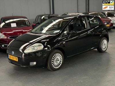 Occasion Fiat Grande Punto Dynamic 77 PK (56 kW) 2007 Zwart Hatchback