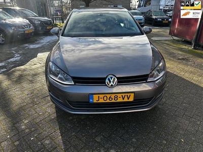 VW Golf VII