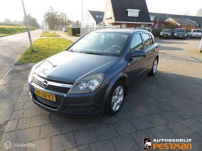 Grijs Gebruikt 2006 Opel Astra Edition Hatchback | € 1.250 (Iets duurder)