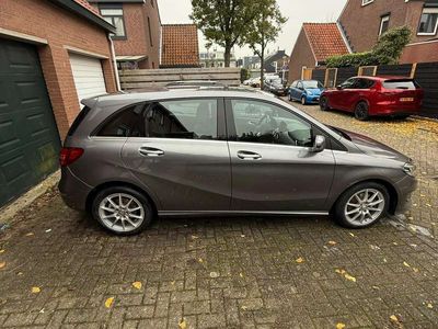 Mercedes B180