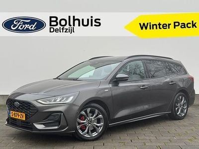 Grijs Gebruikt 2023 Ford Focus ST-Line Stationwagen | € 21.450 (Eerlijke prijs)