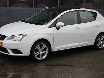 Wit Gebruikt 2012 Seat Ibiza Reference Hatchback | € 5.499 (Eerlijke prijs)
