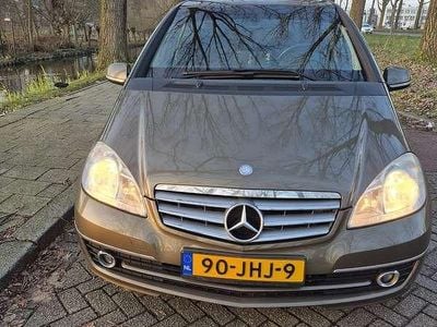Bruin Occasion 2009 Mercedes 170 Elegance Stationwagen | € 3.500