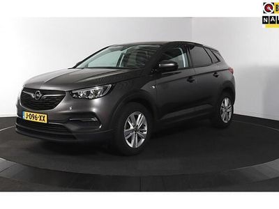 Grijs Occasion 2020 Opel Grandland X Business Edition SUV | € 16.900 (Eerlijke prijs)