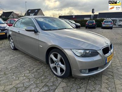 tweedehands BMW 320 Cabriolet 320i AIRCO CRUISE STOELVERW. LEER APK