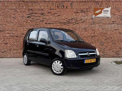 Zwart Occasion 2004 Opel Agila MPV | € 1.495 (Iets duurder)