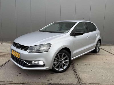 Grijs Gebruikt 2014 VW Polo Edition Hatchback | € 7.499 (Iets duurder)
