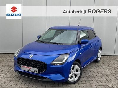 Blauw Gebruikt 2024 Suzuki Swift Hatchback | € 22.740 (Eerlijke prijs)