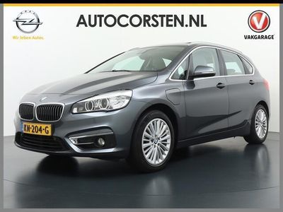 tweedehands BMW 225 2-SERIE Active Tourer xe Pano.dak Leer Hud Navi Pdc Led Stoelverw. KeylessStart Tel. Usb Ecc Isofix 17''LM Centennial High Executive