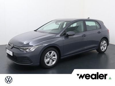 Grijs Occasion 2022 VW Golf VIII Life Hatchback | € 19.940 (Goede deal)