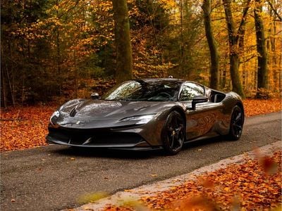 Grijs Gebruikt 2021 Ferrari SF90 Coupé | € 428.950