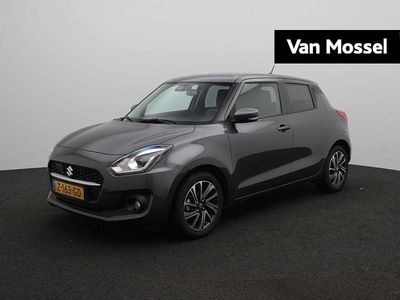 Grijs Gebruikt 2024 Suzuki Swift Style Hatchback | € 19.945 (Eerlijke prijs)