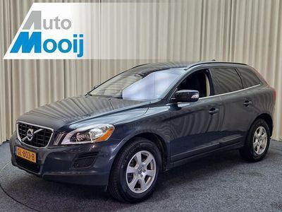 tweedehands Volvo XC60 2.0 T5 Summum *1/2 Leder* Stoelverwarming / Naviga