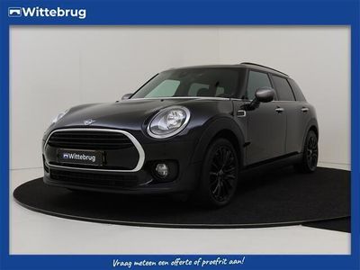 tweedehands Mini Cooper Clubman 1.5 Business Edition | Navigatie | 17 inch Lichtmetalen velgen