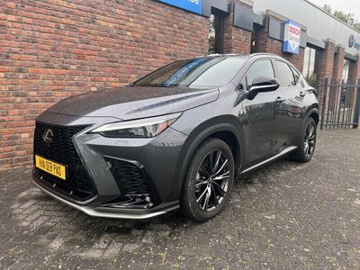 Lexus NX450h+