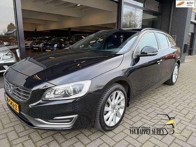 Zwart Occasion 2014 Volvo V60 Kinetic Stationwagen | € 11.950 (Super prijs)