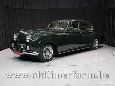 Bentley S2