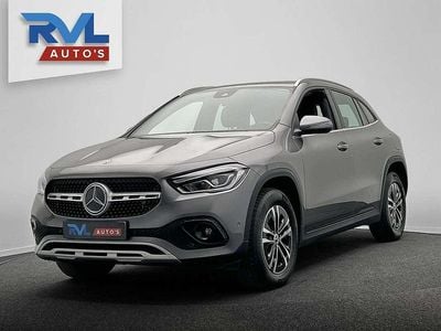 Grijs (metallic) Occasion 2023 Mercedes GLA250 SUV | € 35.900 (Super prijs)