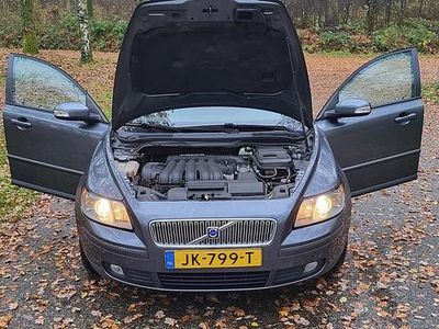 Grijs Occasion 2007 Volvo V50 Momentum Stationwagen | € 4.250 (Eerlijke prijs)