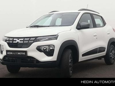 Wit Gebruikt 2023 Dacia Spring Expression Hatchback | € 12.450 (Eerlijke prijs)