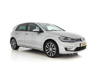 tweedehands VW e-Golf (INCL.BTW) *WARMTEPOMP | ACC | VIRTUAL | VOLLEDER | LED-LIGHTS | KEYLESS | CAMERA | ECC | PDC*