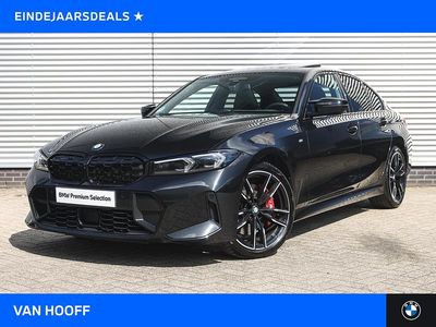 Zwart, metallic lak Gebruikt 2024 BMW M340 Executive Sedan | € 82.950 (Eerlijke prijs)