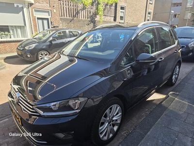 Occasion VW Golf Sportsvan LOUNGE 110 PK (80 kW) 2015 Zwart MPV