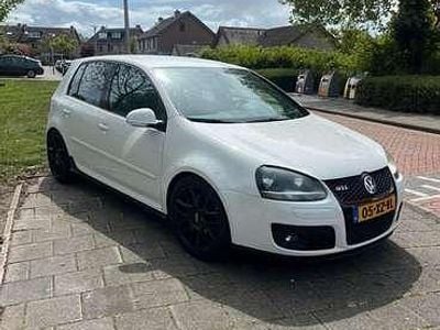 VW Golf V