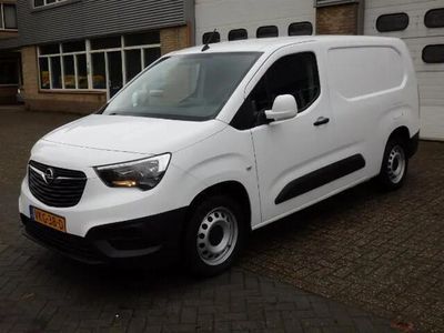 tweedehands Opel Combo 1.5 D 75 KW L2H1 AIRCO NAVI PDC CRUISE EURO 6