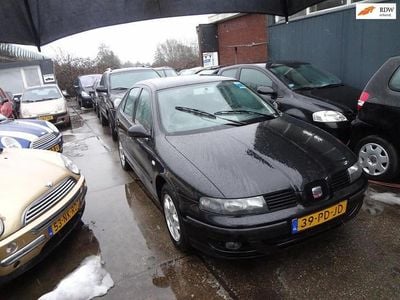 Zwart Occasion 2004 Seat Leon Stella Hatchback | € 1.750 (Eerlijke prijs)