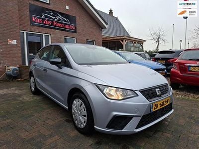 Grijs (metallic) Occasion 2018 Seat Ibiza Reference Hatchback | € 9.999 (Eerlijke prijs)