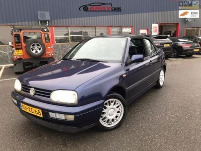 Blauw Occasion 1996 VW Golf III S Cabriolet | € 3.999